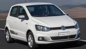 Novo Vw Fox 2016 Rock In Rio Frente