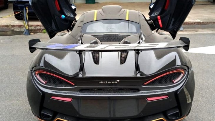 McLaren 620R, é o carro de corrida feito para as ruas 