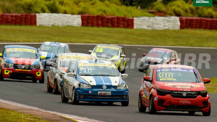 Carros e Corridas Sena Jr. encara final da Turismo Nacional