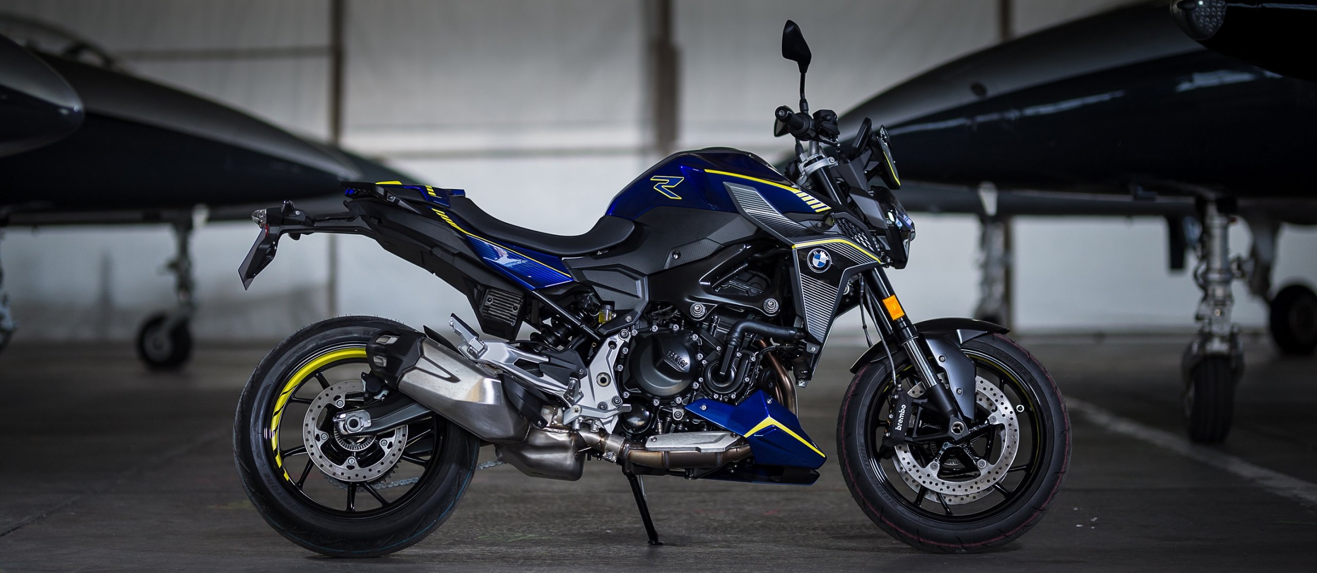 bmw f 900 r sport