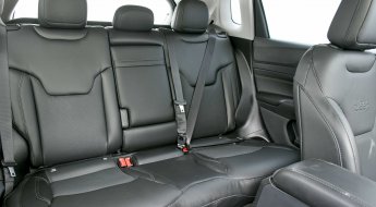 Jeep 2024 compass isofix