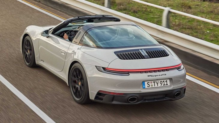 911 GTS é Porsche luxuoso sem perder a alma esportiva da marca