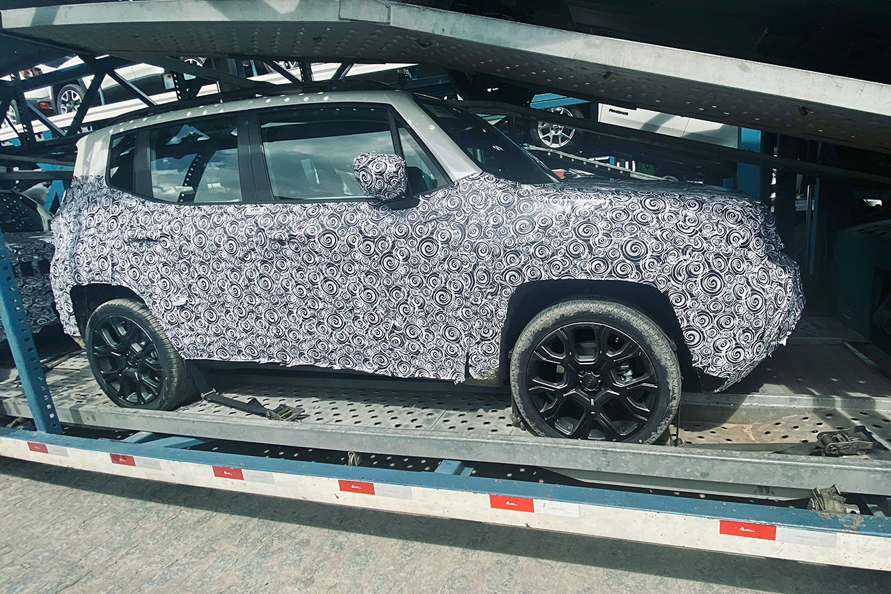 Flagra Novo Jeep Renegade (4)