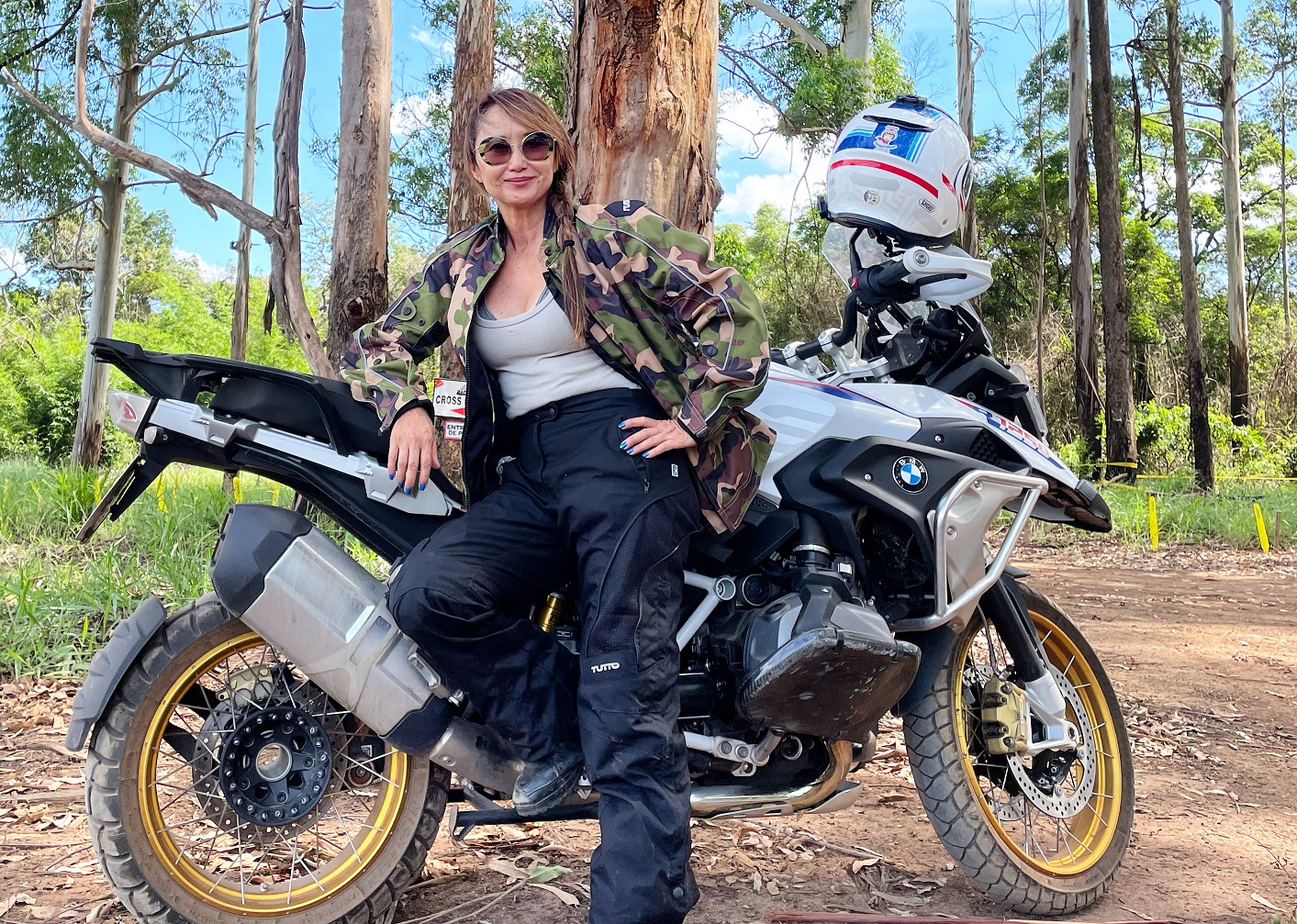 Mulheres e suas motos: uma relação prá lá de especial