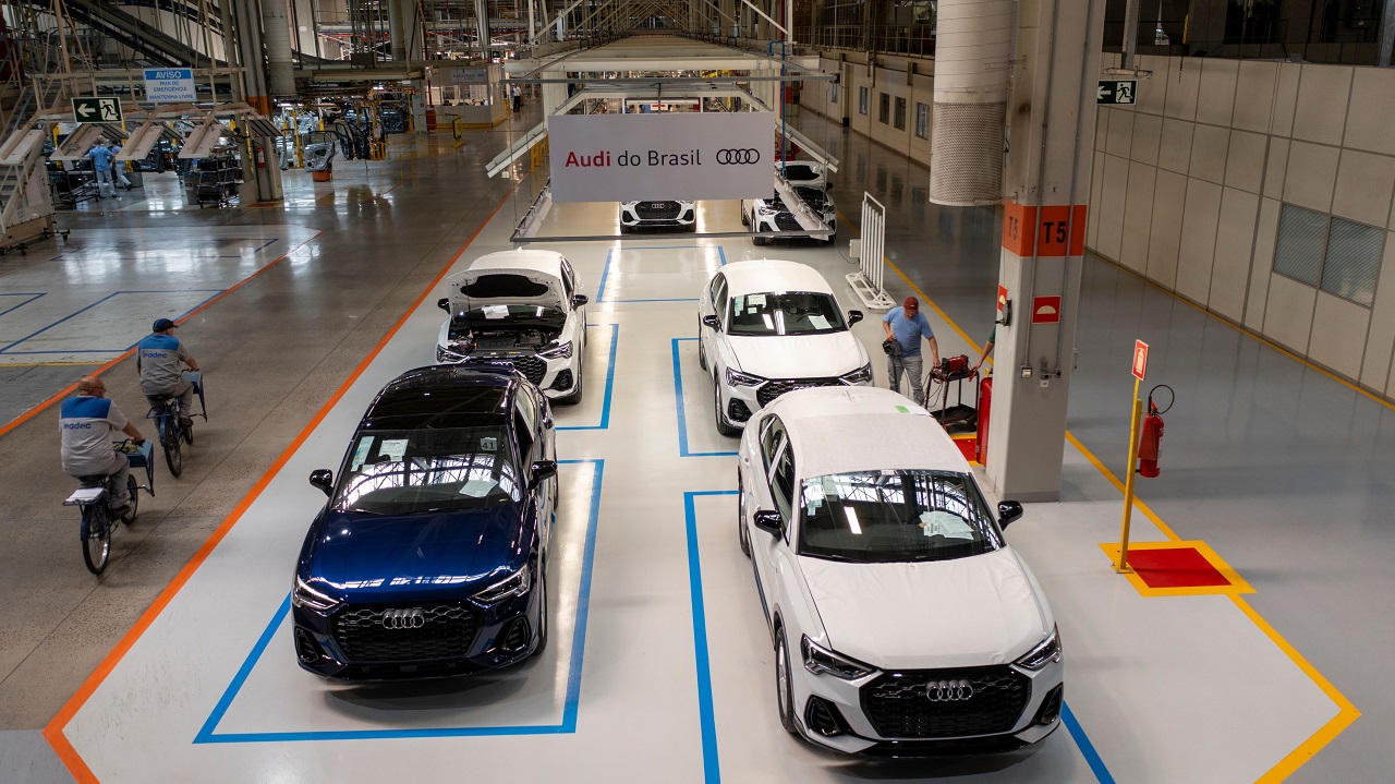 Audi Paraná Linha 1