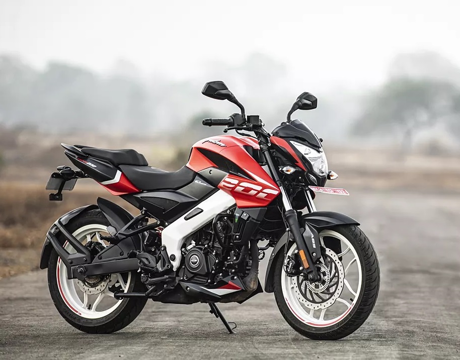 bajaj pulsar 200 old model