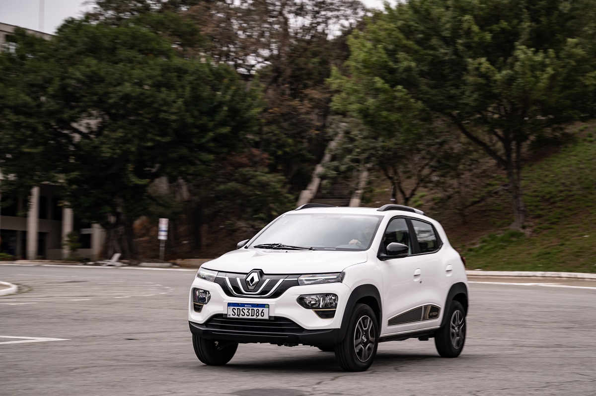 Kwid Elétrico Pacaembu 2