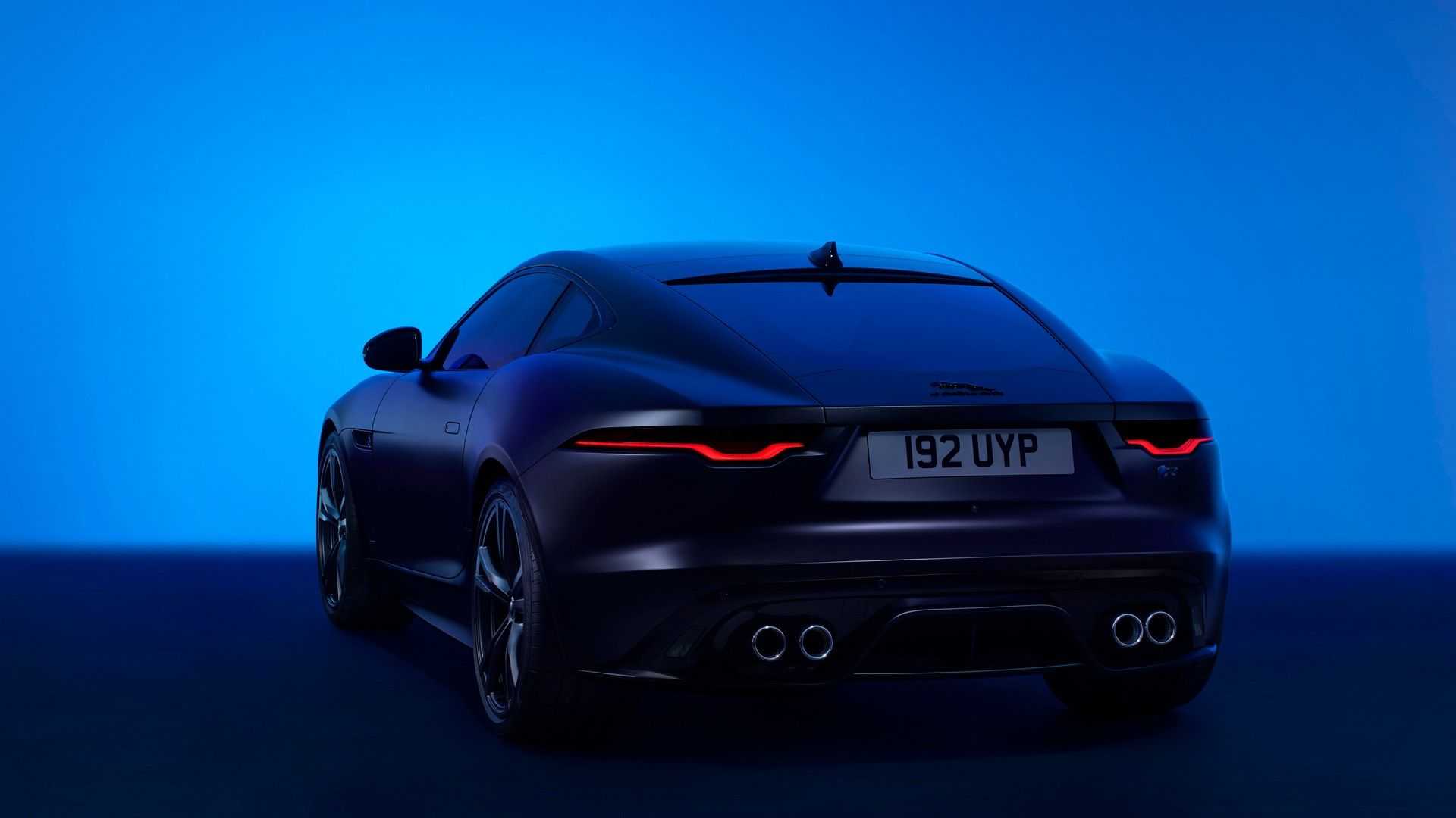 Jaguar FType se despede com série especial "75"