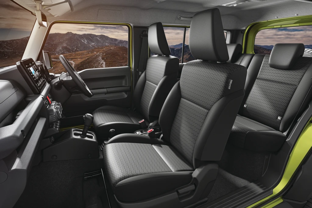Suzuki Jimny Sierra ganha variação de 5 portas