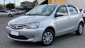 Toyota Etios 1.3 X 16v Flex 4p Manual Wmimagem13503252013