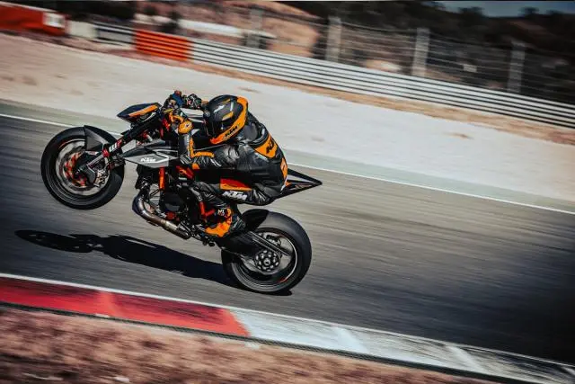 Ktm 1290 Super Duke Rr 4