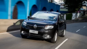 Renault Logan Destaque (2)