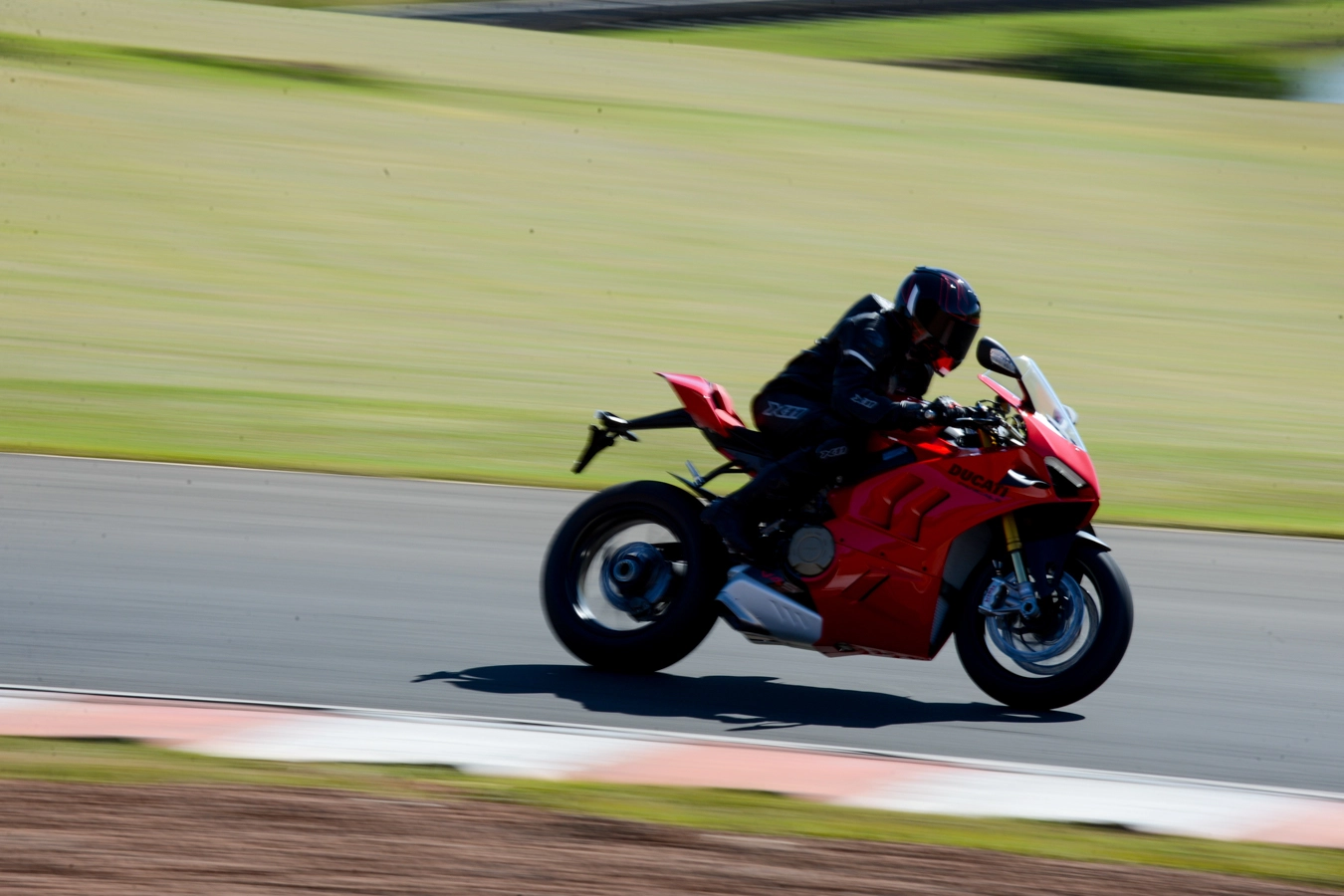 Ducati Panigale V4 S 2023