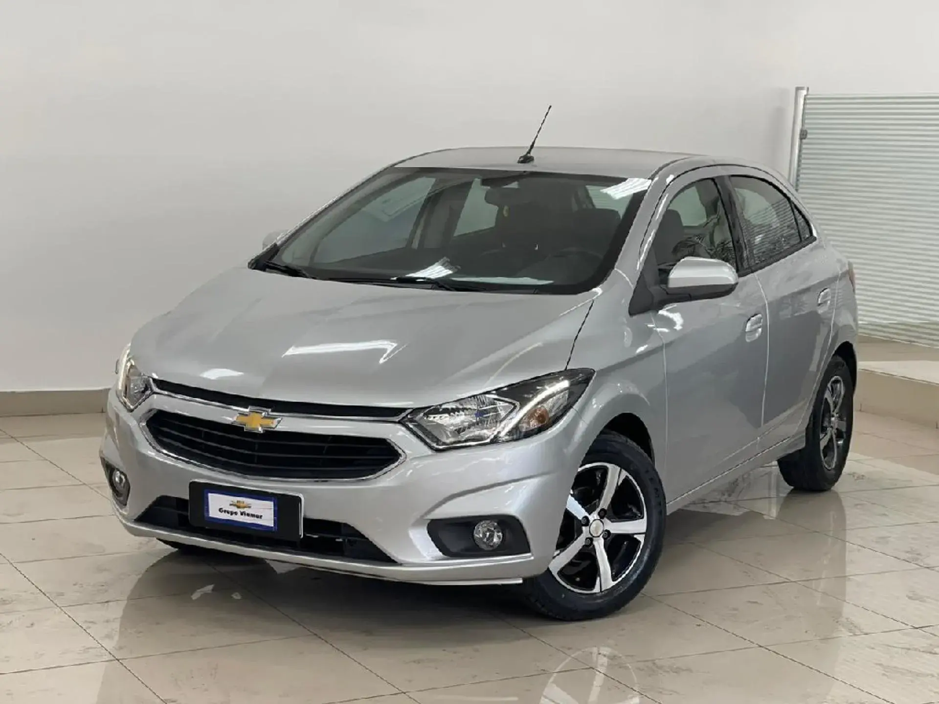 Chevrolet Onix 1.4 Mpfi Ltz 8v Flex 4p Automatico Wmimagem1743407109