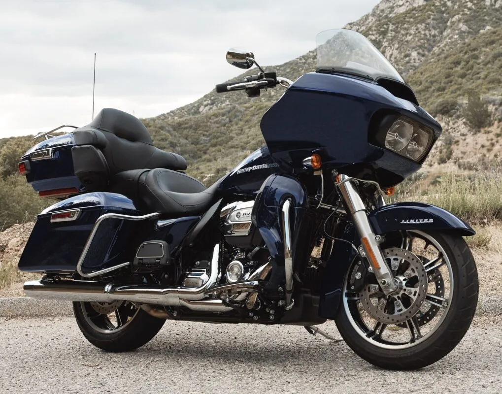 Harleyt Davidson Road Glide Limited 2