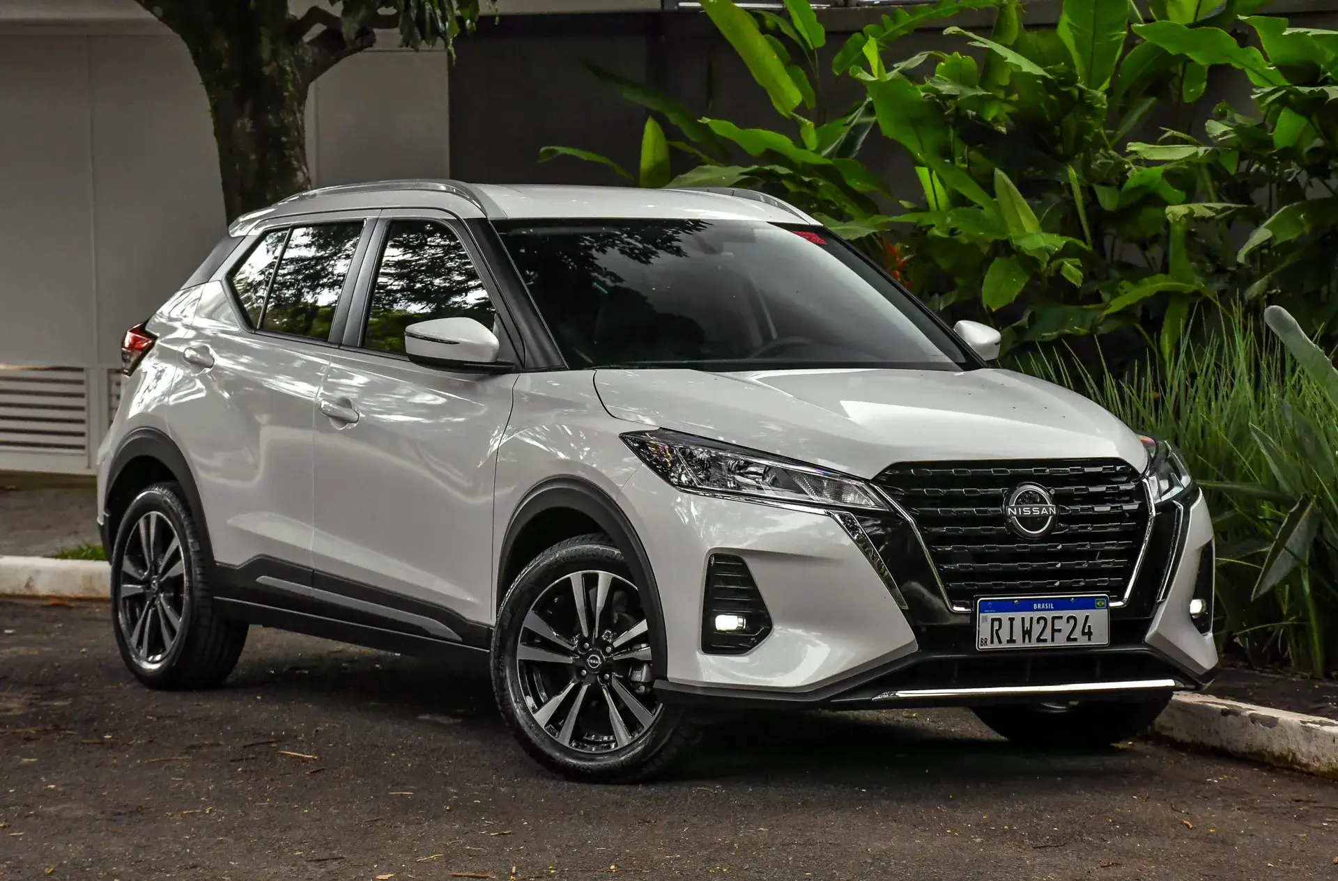 Nissan Kicks Advance 2577