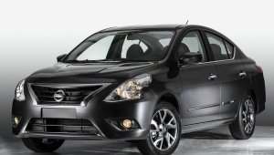 Nissan Versa 2015