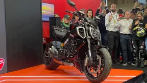 Ducati Diavel V4 (1)