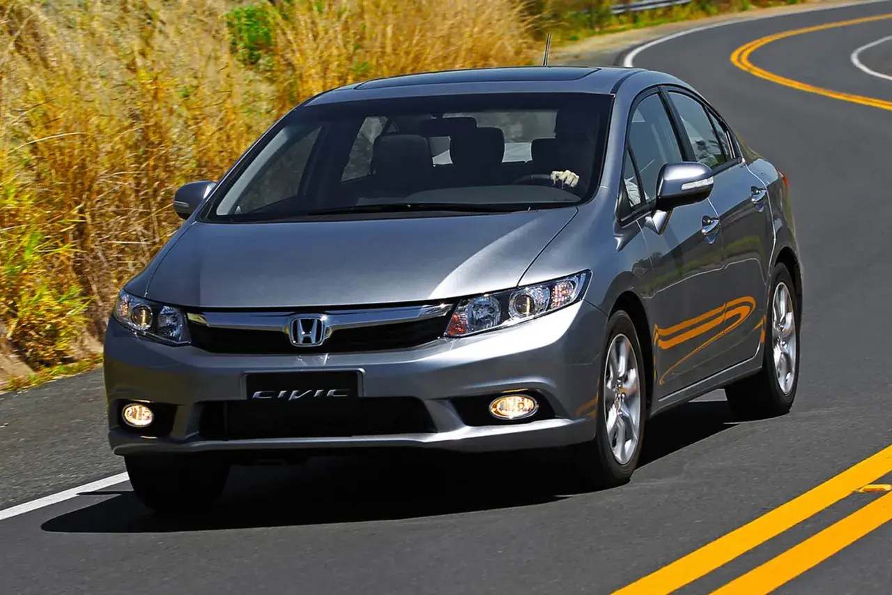 Hondacivic2014 Destaque (1)