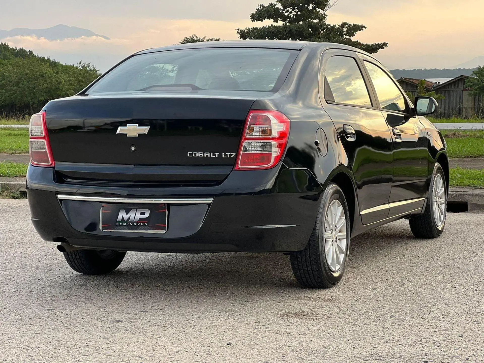 Chevrolet Cobalt Carros Espaçosos F1