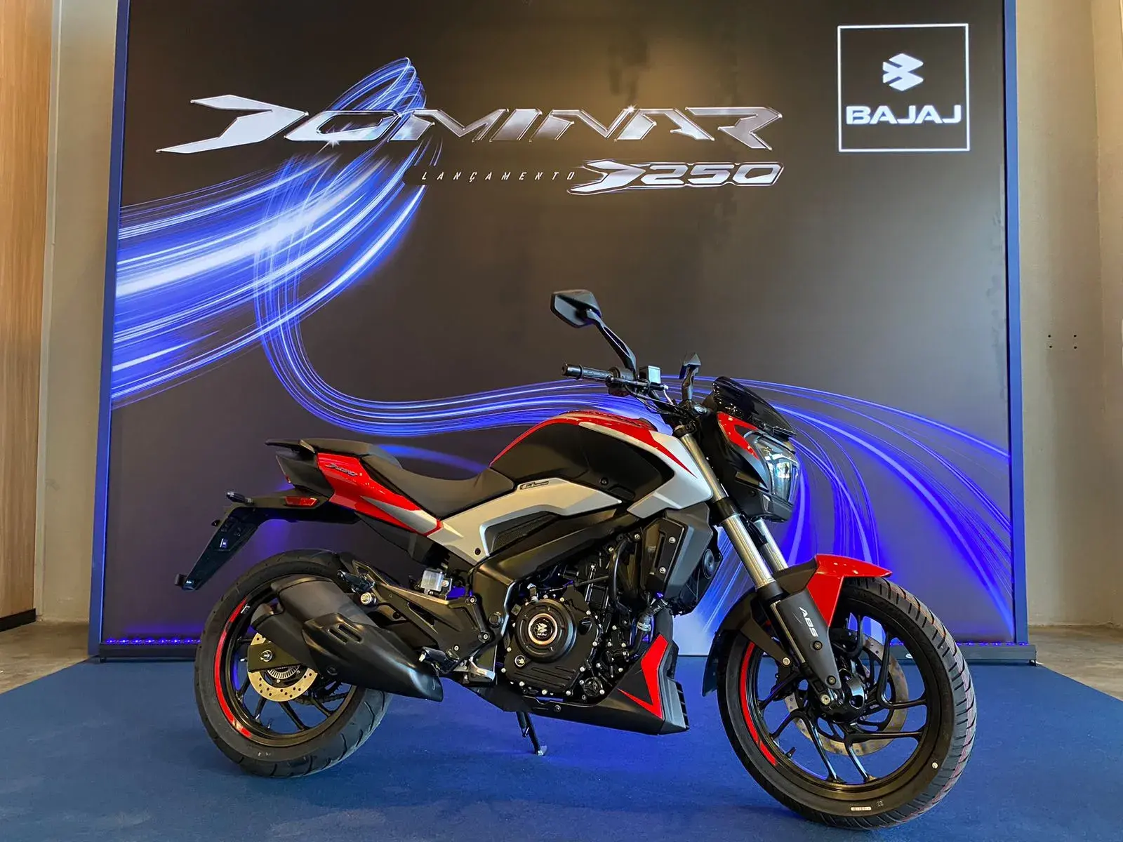 Bajaj Dominar 250 2024 (1)