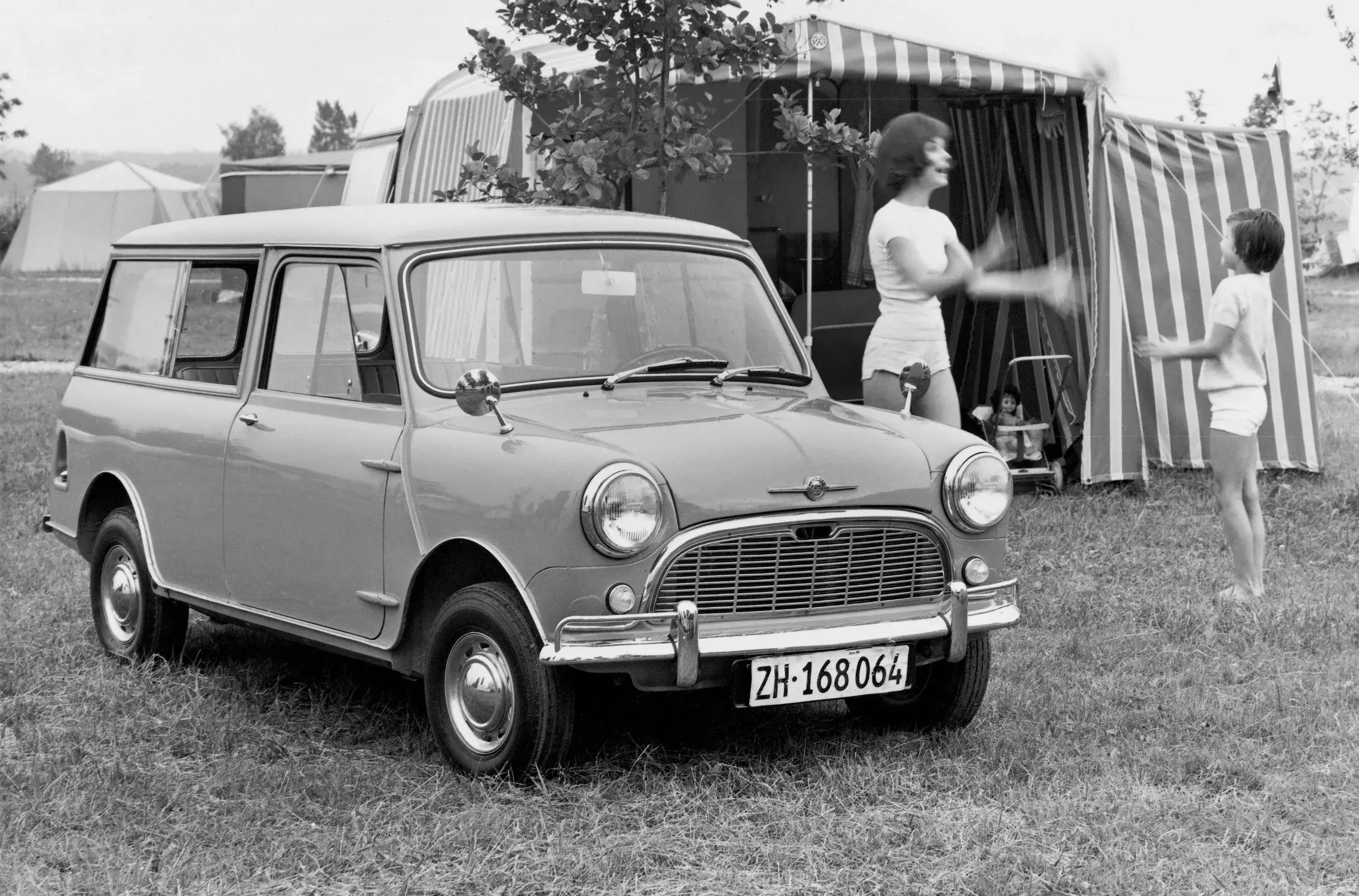 Morris Mini Traveller Super De Luxe Version Without Wood Built From 101962