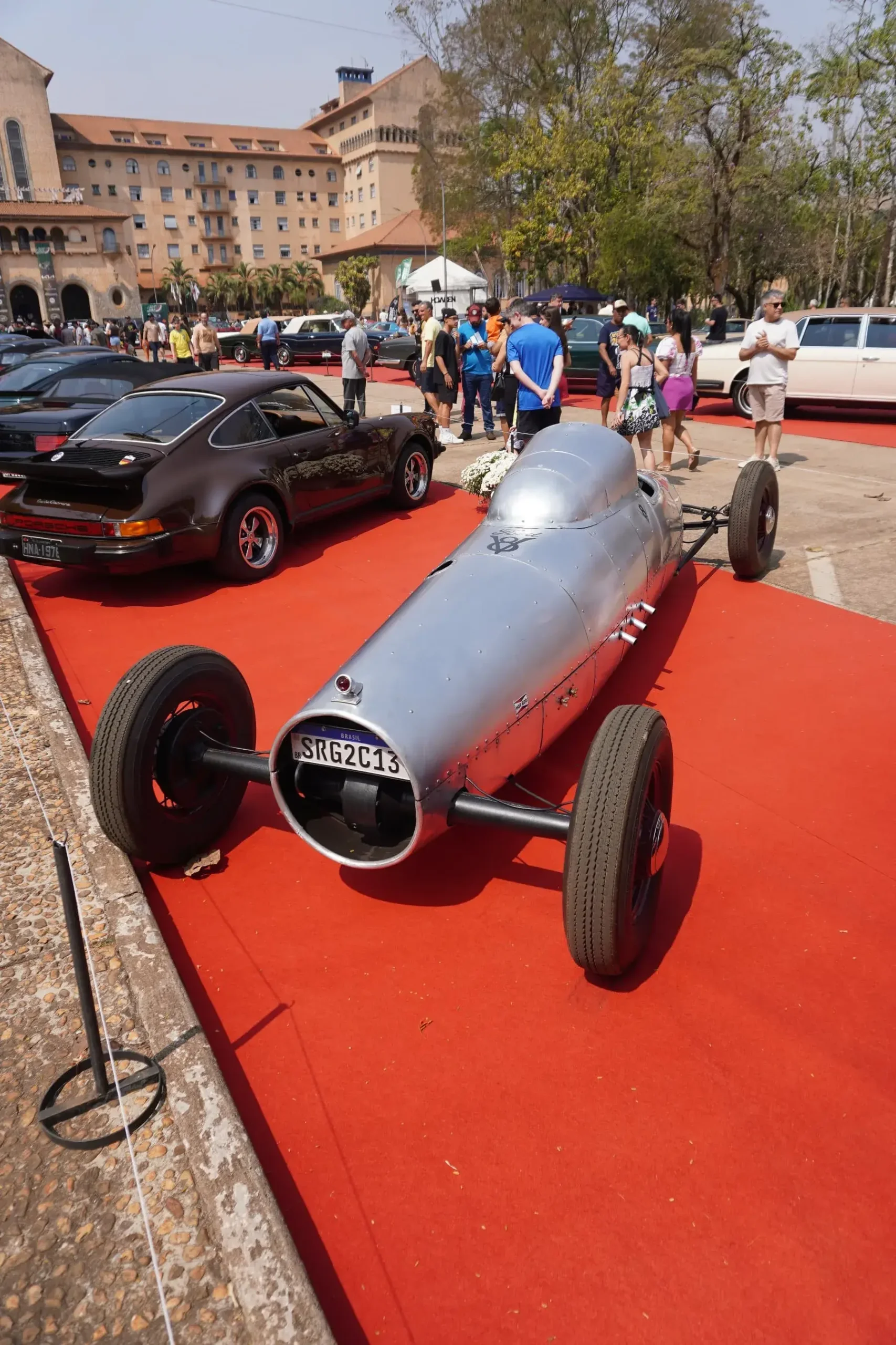 Belly Tanker Ford 1949 (2)