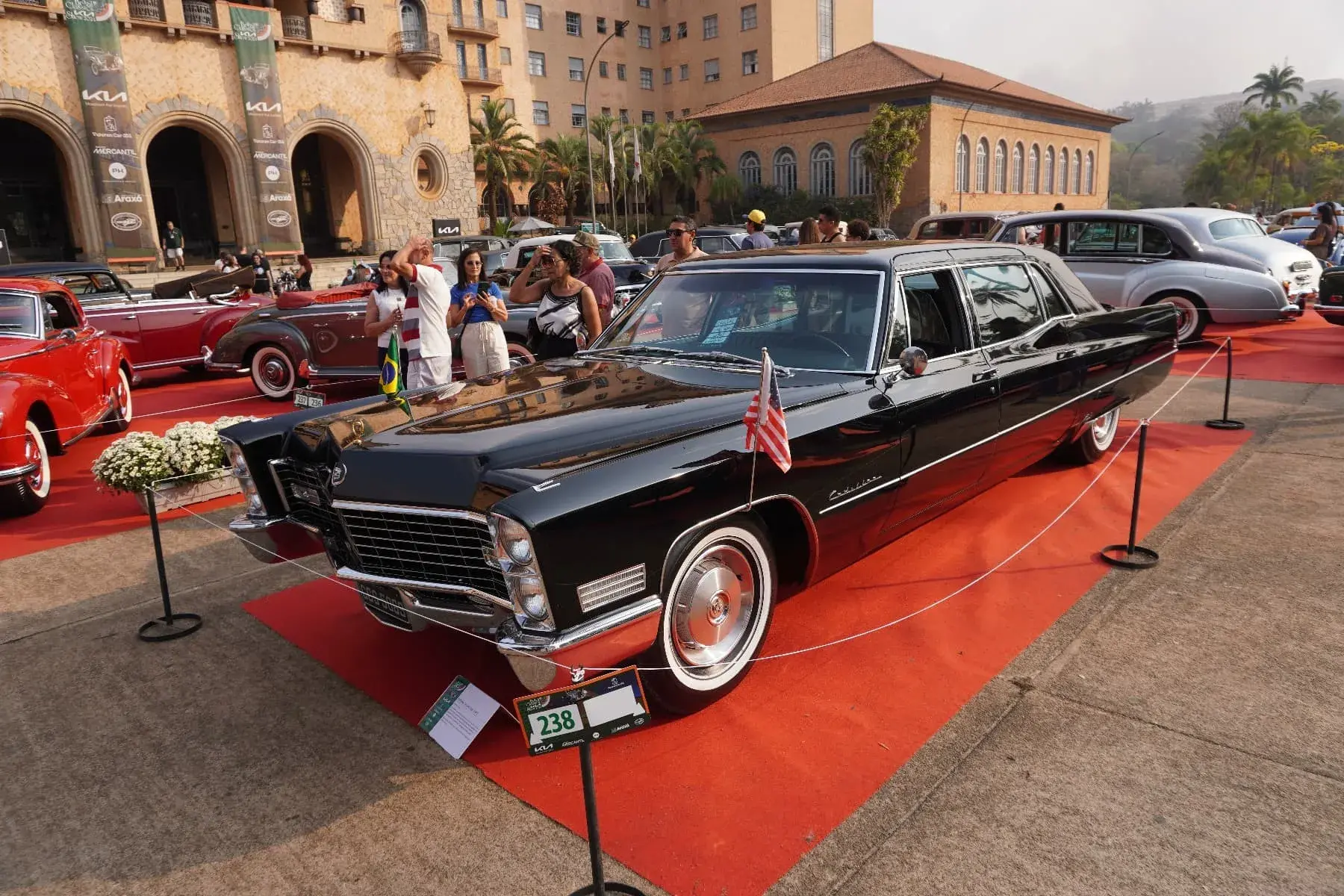 Cadillac Fleetwood 75 1967 (1)