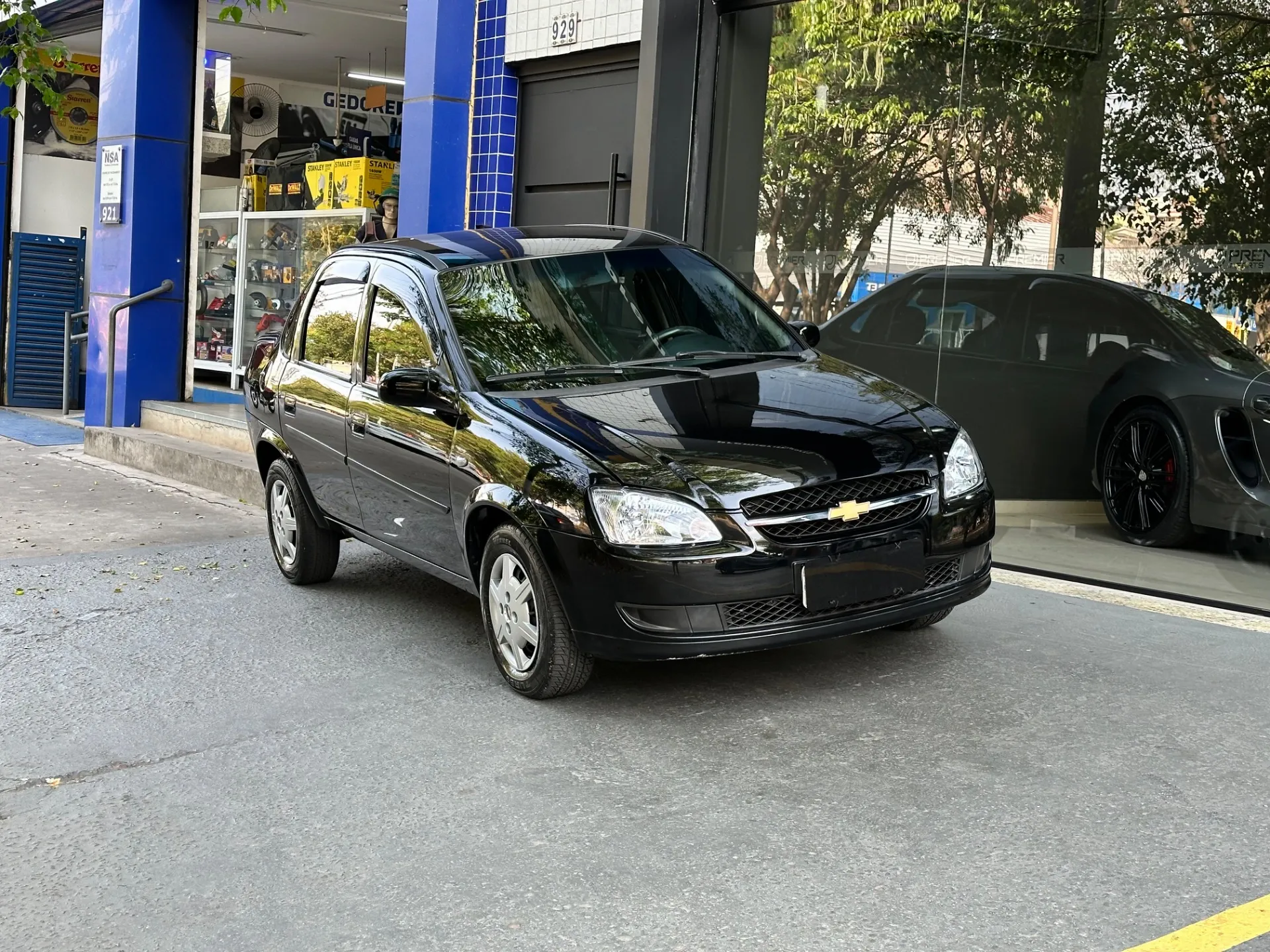 Chevrolet Classic De Frente