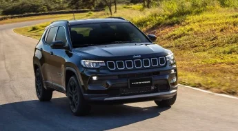 Jeep Compass Sport 3