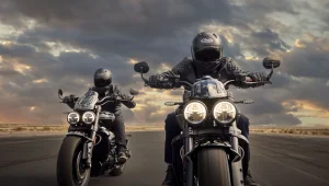 Triumph Rocket 3 Storm 0