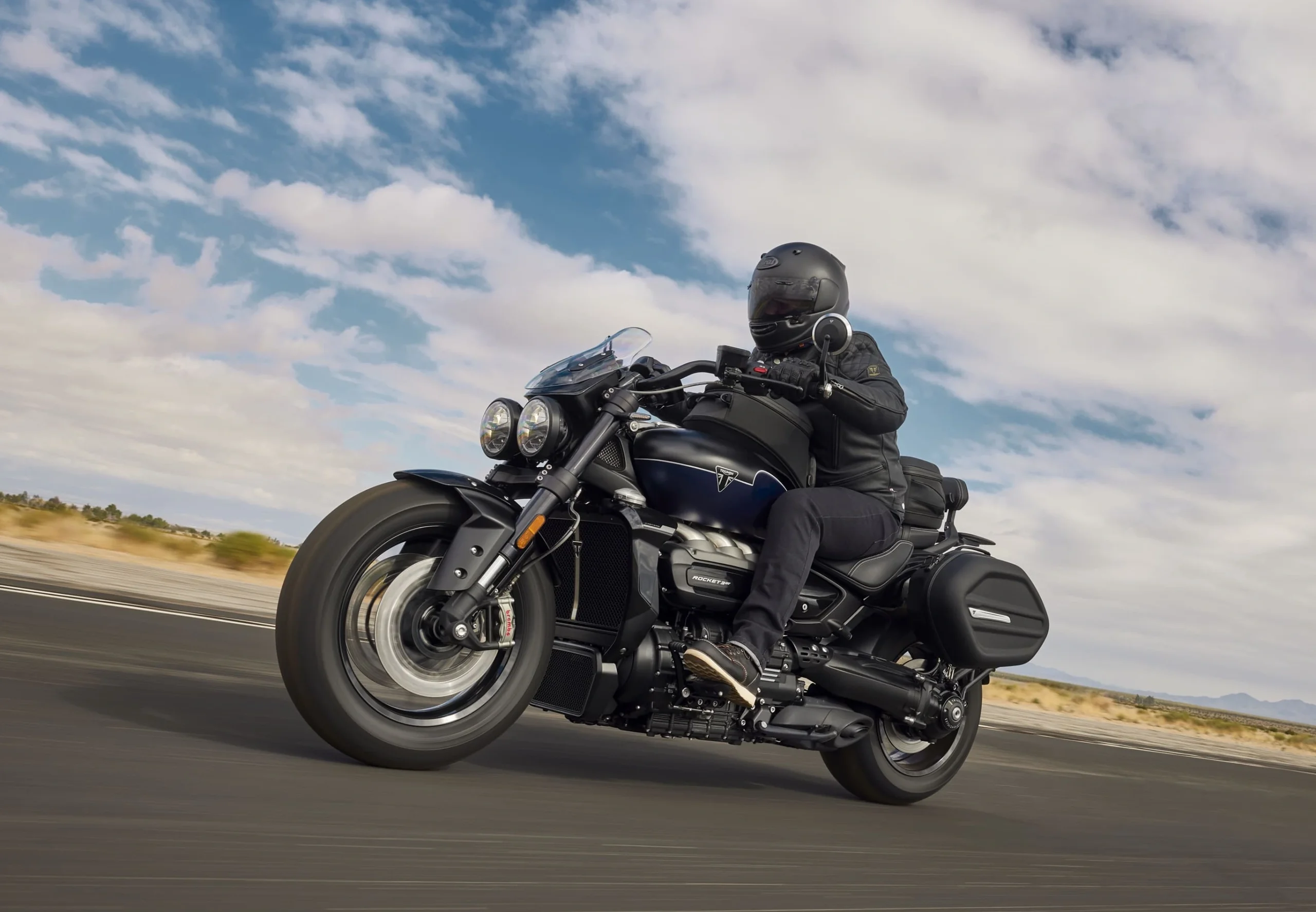 Triumph Rocket 3 Storm 1