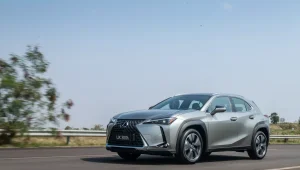 Lexus UX 300h