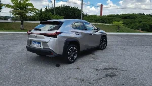 Lexus Ux 300h (13)